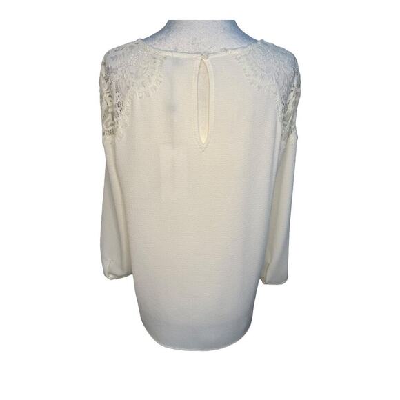 NEW Carolina Belle Women's Medium Ivory Lace Shoulder Blouse Casual Pullover NWT - Picture 3 of 8